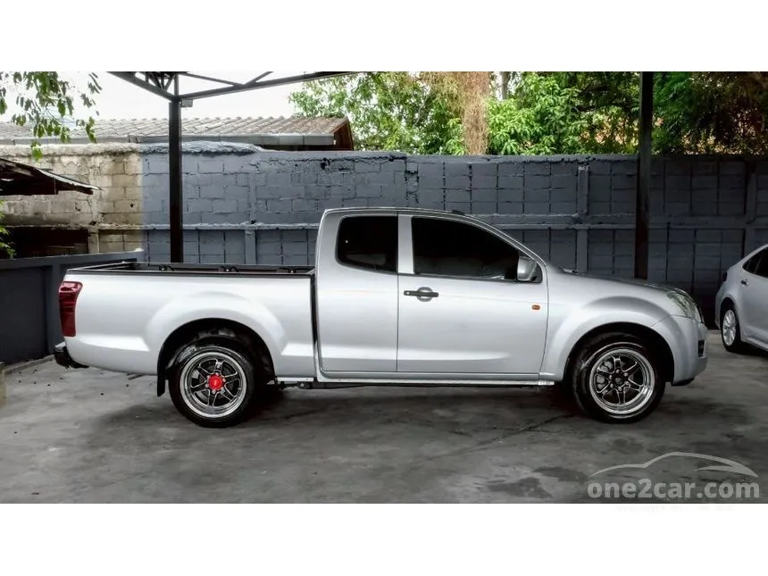 2014 Isuzu D-MAX S Space Cab Pickup