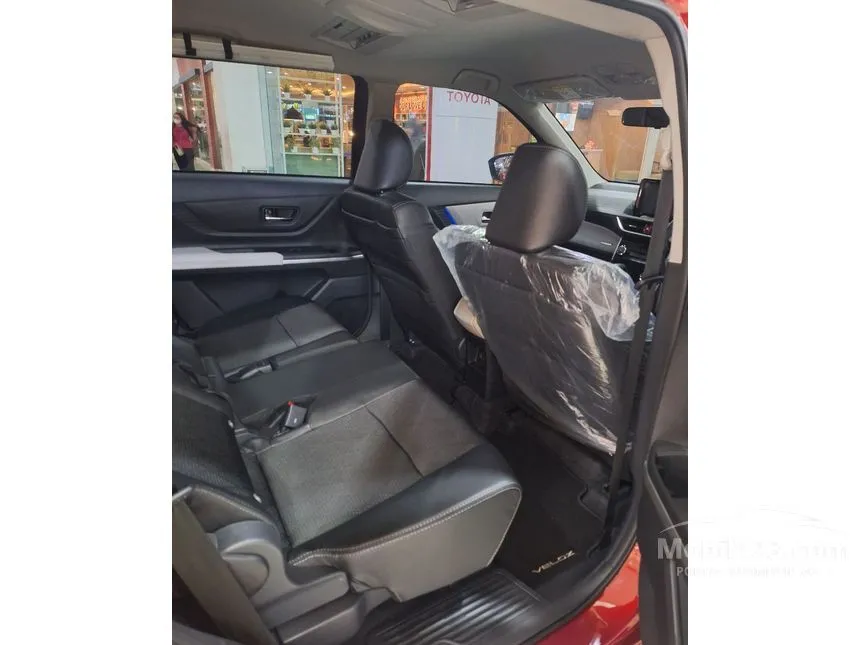 2026 Toyota Veloz V HEV MPV