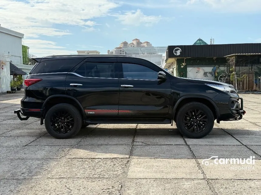 2020 Toyota Fortuner VRZ TRD 4X2 SUV