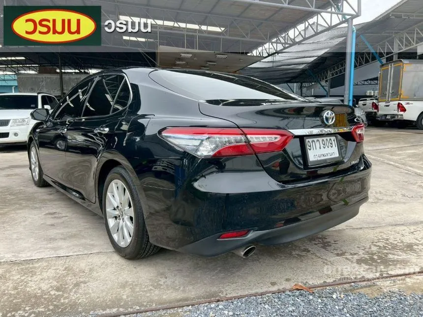 2019 Toyota CAMRY Hybrid Premium Sedan