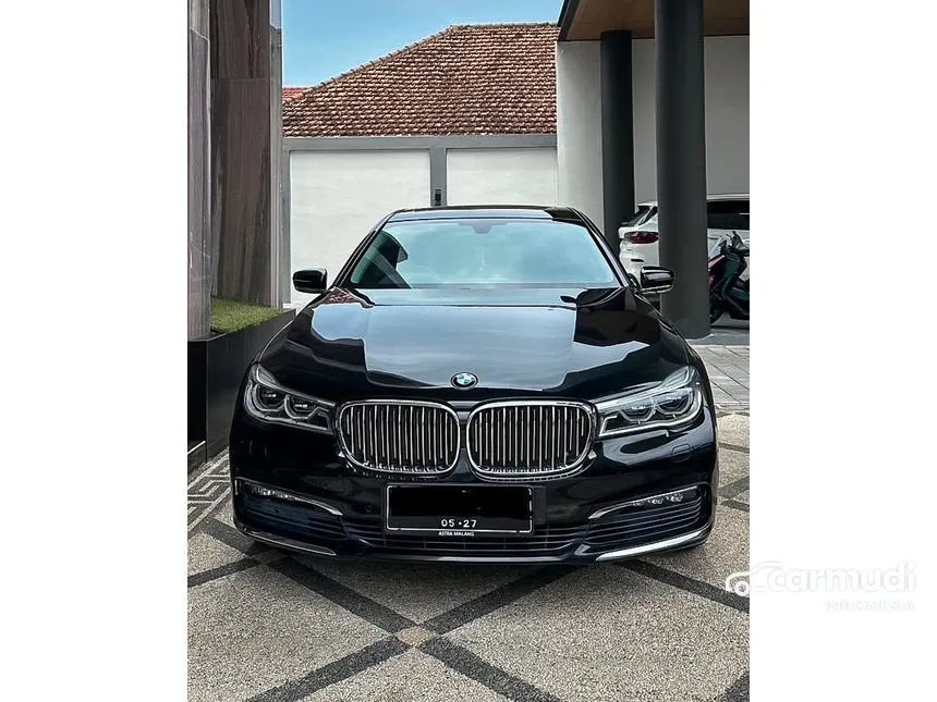Jual Mobil BMW 730Li 2017 2.0 di Jawa Timur Automatic Sedan Hitam Rp 625.000.000