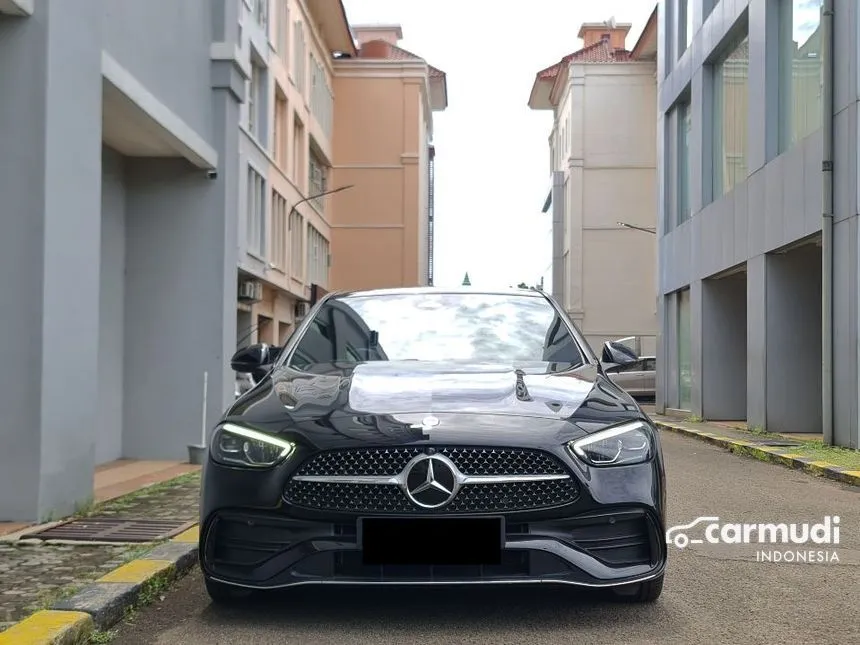 2023 Mercedes-Benz C300 AMG Line Sedan