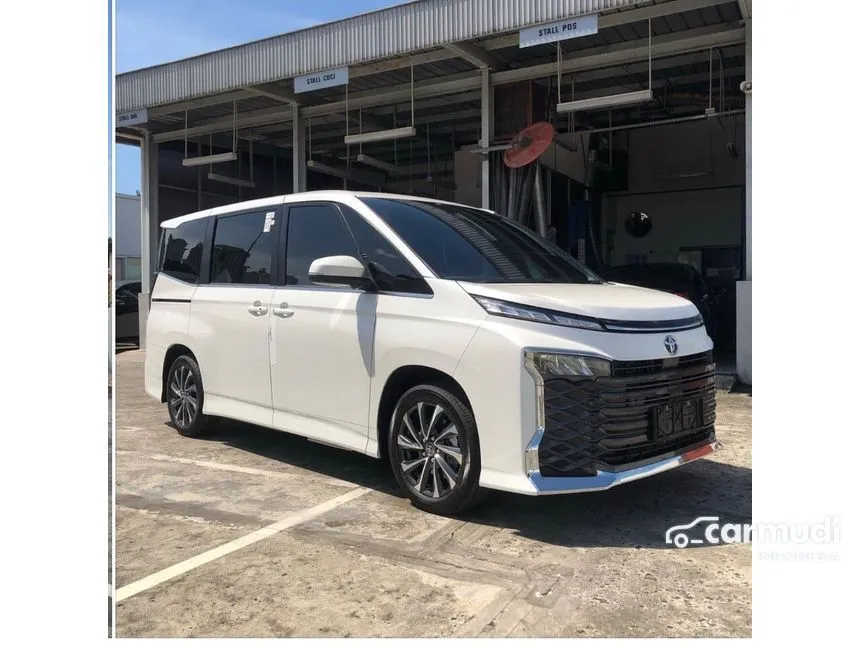 Jual Mobil Toyota Voxy 2024 2.0 di DKI Jakarta Automatic Van Wagon Putih Rp 600.000.000