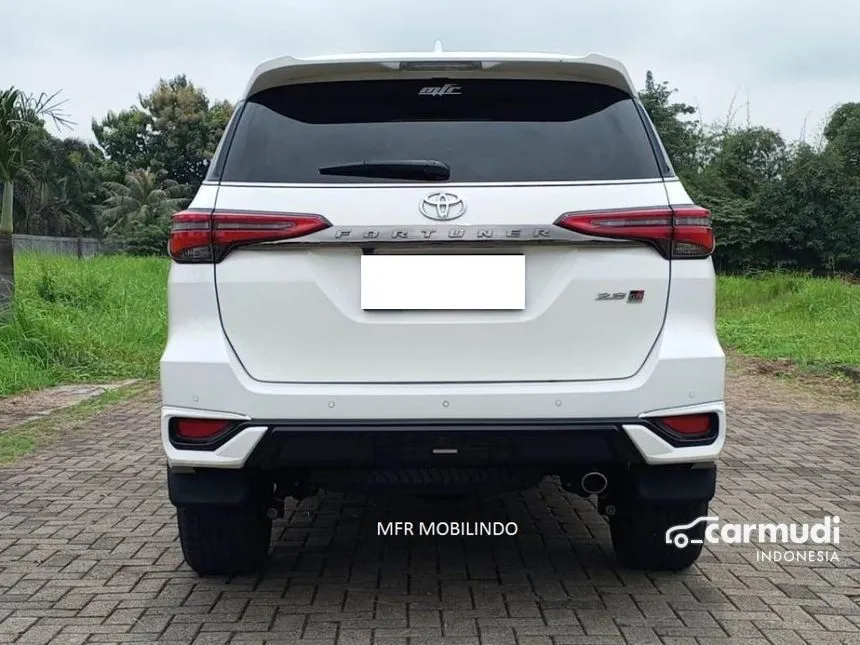 2023 Toyota Fortuner GR Sport 4X2 SUV