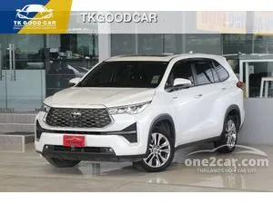 2024 Toyota INNOVA 2.0 Zenix HEV Premium Wagon