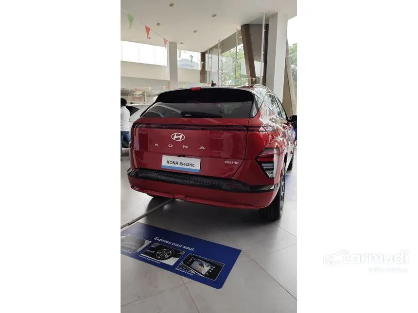 2024 Hyundai Kona Signature Long Range SUV