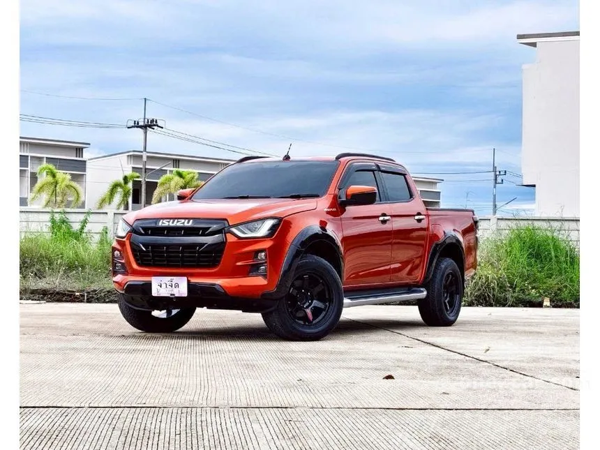 2019 Isuzu D-MAX Hi-Lander Stealth Z-Prestige Cab-4 Pickup