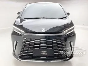 2025 Lexus LM 350h 2.5 7 Seater MPV