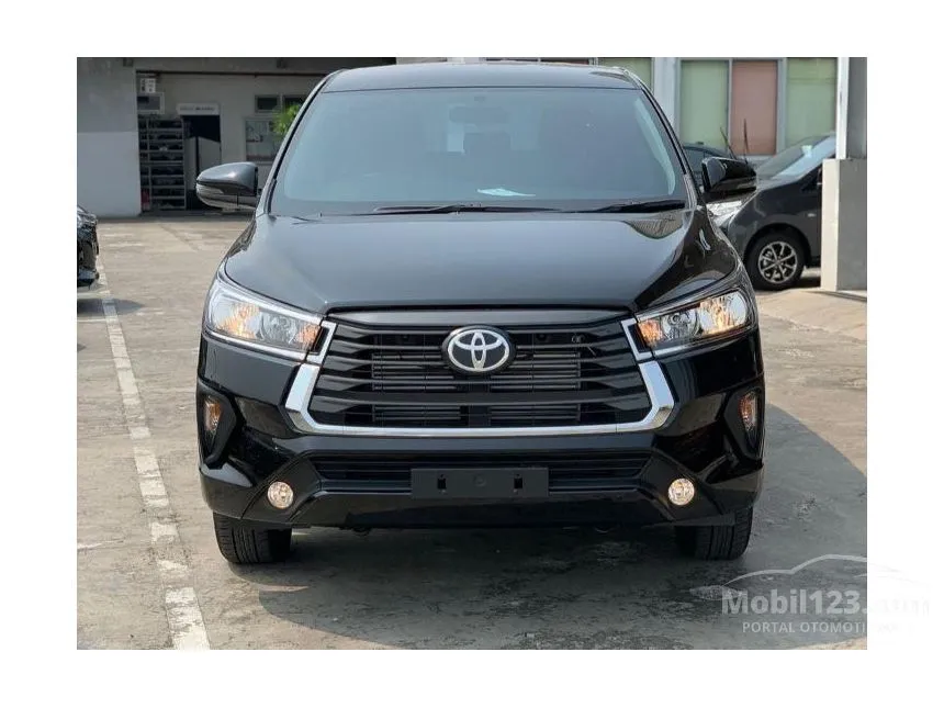 Jual Mobil Toyota Kijang Innova 2024 G 2.4 di Jawa Barat Manual MPV Hitam Rp 391.300.000