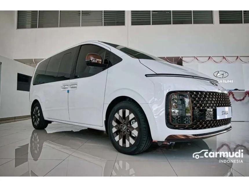 2024 Hyundai Staria Signature 7 Wagon