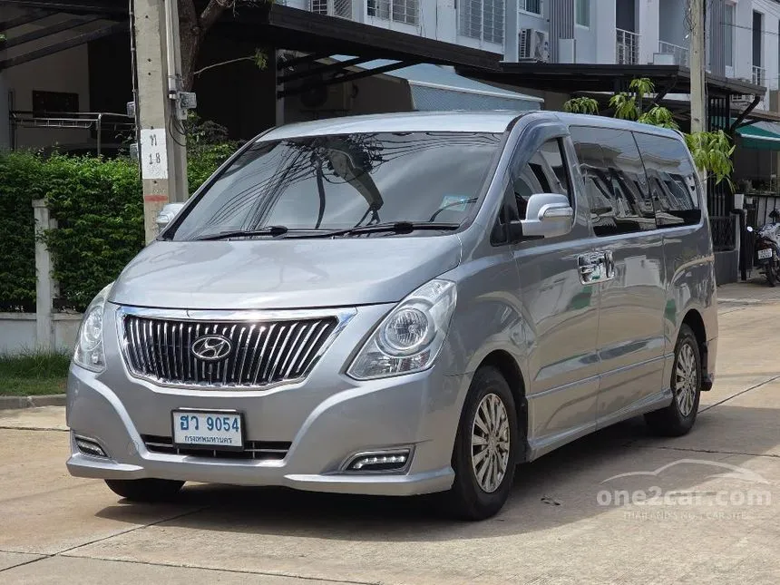 2016 Hyundai H-1 Elite Van