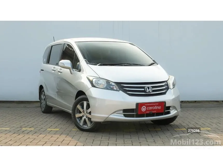 Jual Mobil Honda Freed 2012 S 1.5 di Jawa Barat Automatic MPV Abu