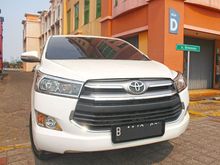 Innova V Automatic Reborn 2017 Putih metalik