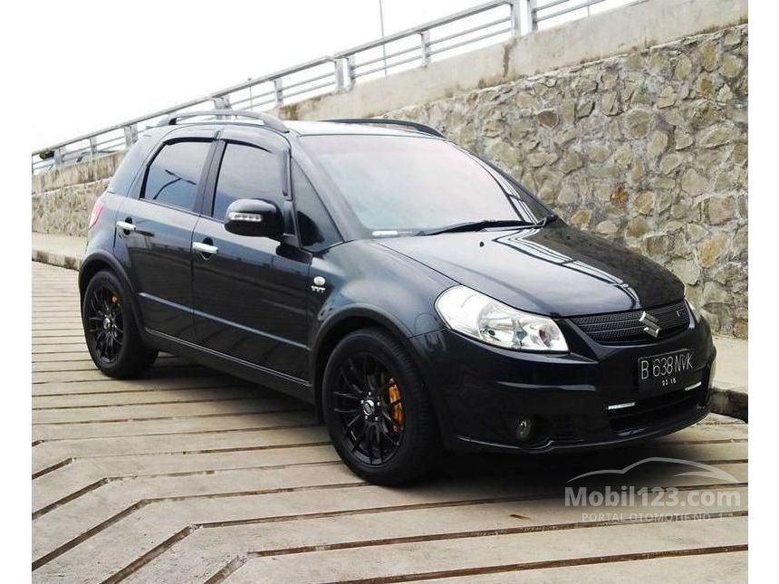 Jual Mobil  Suzuki SX4 2009 Cross Over  1 5 di DKI Jakarta 