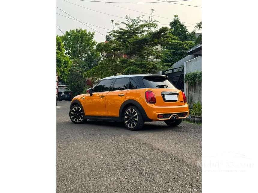 2016 MINI Cooper S 5 Door Hatchback