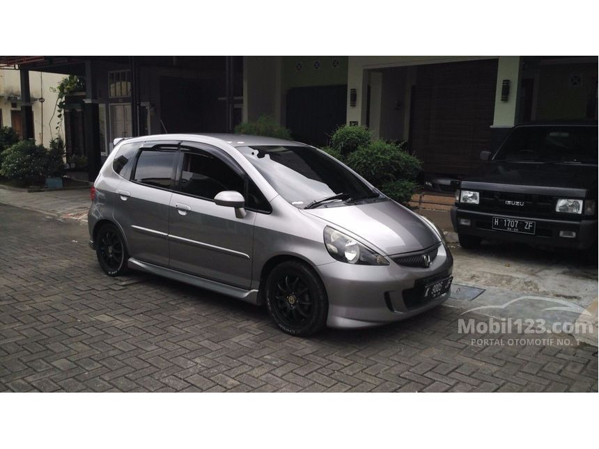 Jual Mobil  Honda  Jazz  2005 VTEC 1 5 di Jawa Tengah Manual  