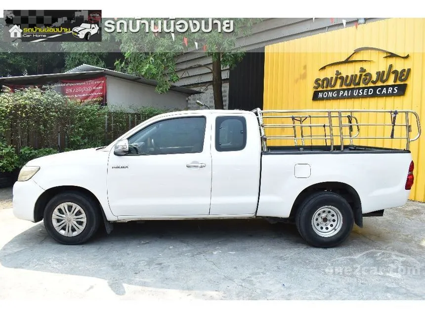 2011 Toyota Hilux Vigo J Pickup