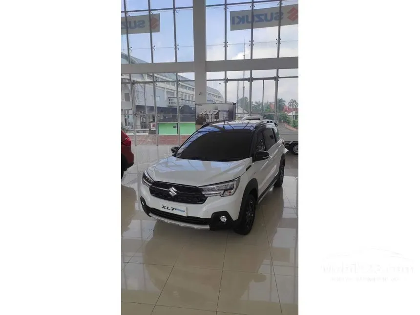 Jual Mobil Suzuki XL7 2024 ALPHA Hybrid 1.5 di Banten Automatic Wagon Putih Rp 252.900.000