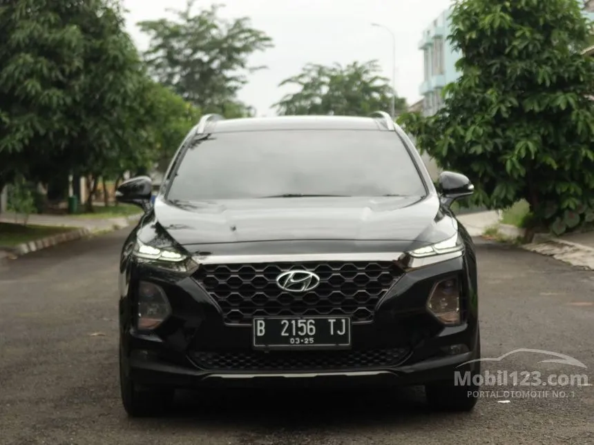 Jual Mobil Hyundai Santa Fe 2018 GLS CRDi 2.2 di DKI Jakarta Automatic SUV Hitam Rp 360.000.000