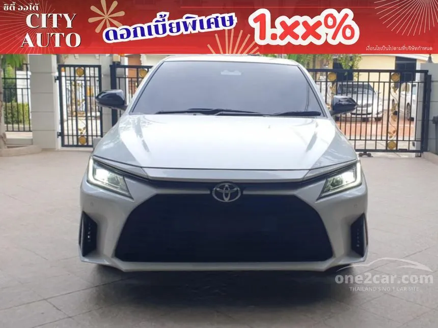 2024 Toyota Yaris Ativ Premium Luxury Sedan