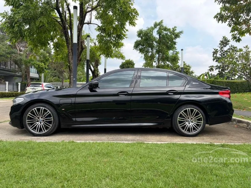 2020 BMW 530e M Sport Sedan