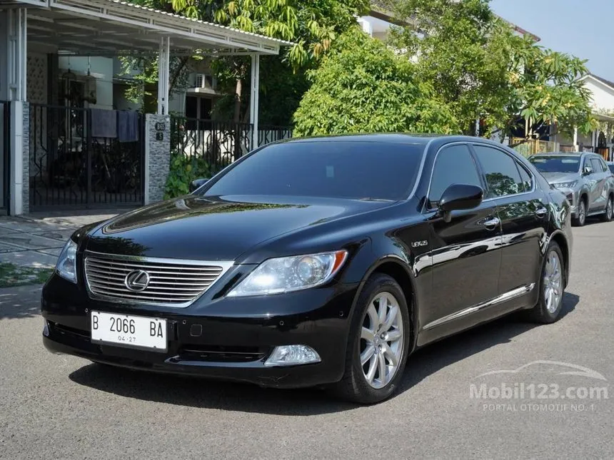Jual Mobil Lexus LS460L 2007 4.6 di DKI Jakarta Automatic Sedan Hitam Rp 260.000.000