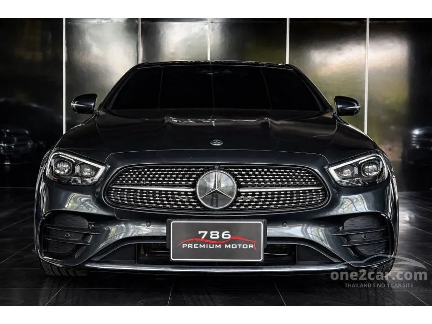 2022 Mercedes-Benz E300 e AMG Dynamic Sedan