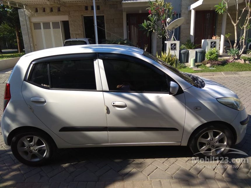 Jual Mobil Hyundai i10 2010 GLS 1.1 di Jawa Timur 