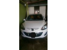 2013 Mazda 2 1.5 V putih