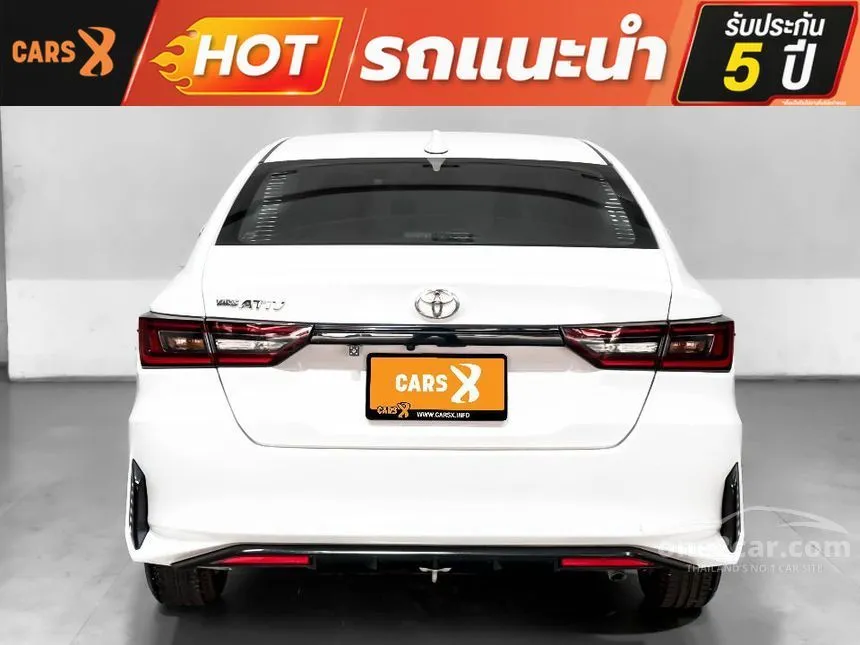 2022 Toyota Yaris Ativ Smart Sedan