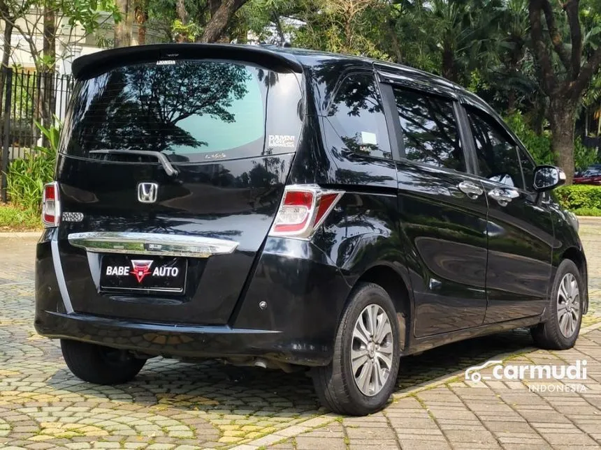 2013 Honda Freed E MPV