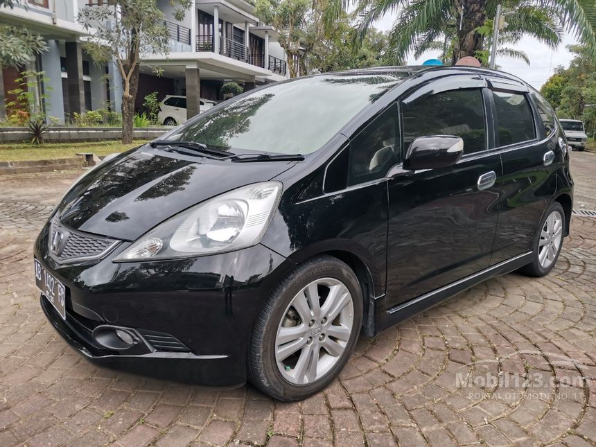 Jual Mobil Honda  Jazz  2010 RS 1 5 di Yogyakarta  Automatic 