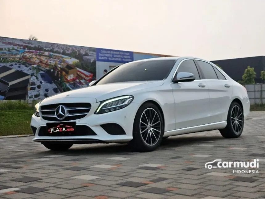 2019 Mercedes-Benz C200 EQ Boost Sedan