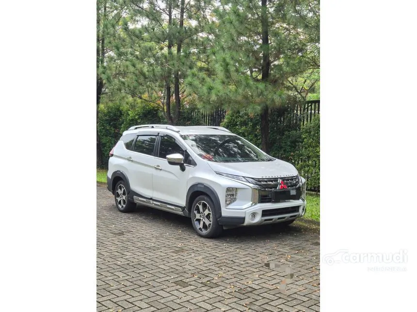 Jual Mobil Mitsubishi Xpander 2020 CROSS Premium Package 1.5 di Banten Automatic Wagon Putih Rp 250.000.000