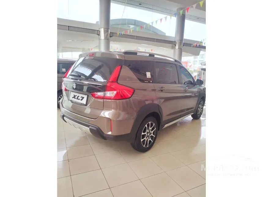Jual Mobil Suzuki XL7 2024 BETA Hybrid 1.5 di Jawa Barat Automatic Wagon Abu