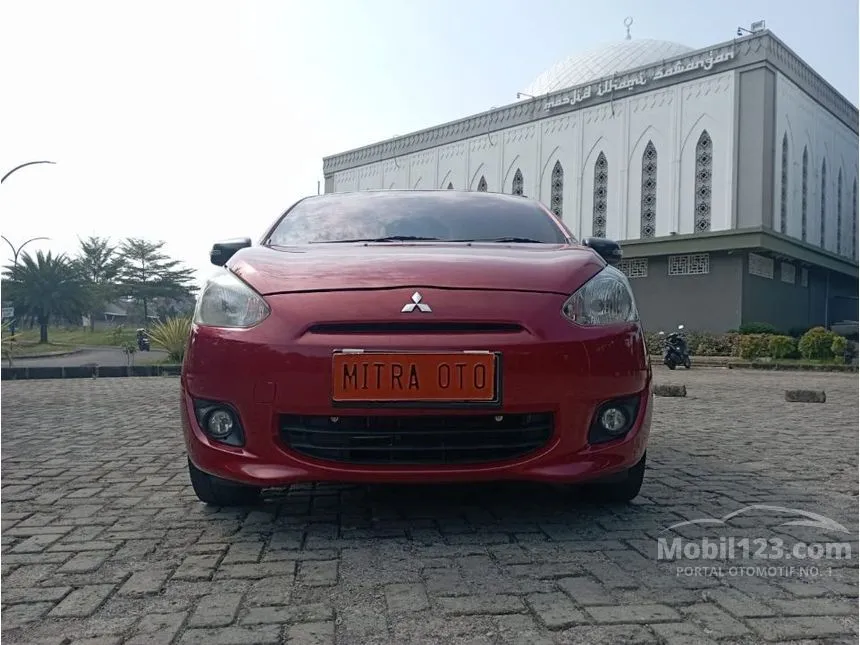 Jual Mobil Mitsubishi Mirage 2015 EXCEED 1.2 di DKI Jakarta Automatic Hatchback Merah Rp 96.000.000