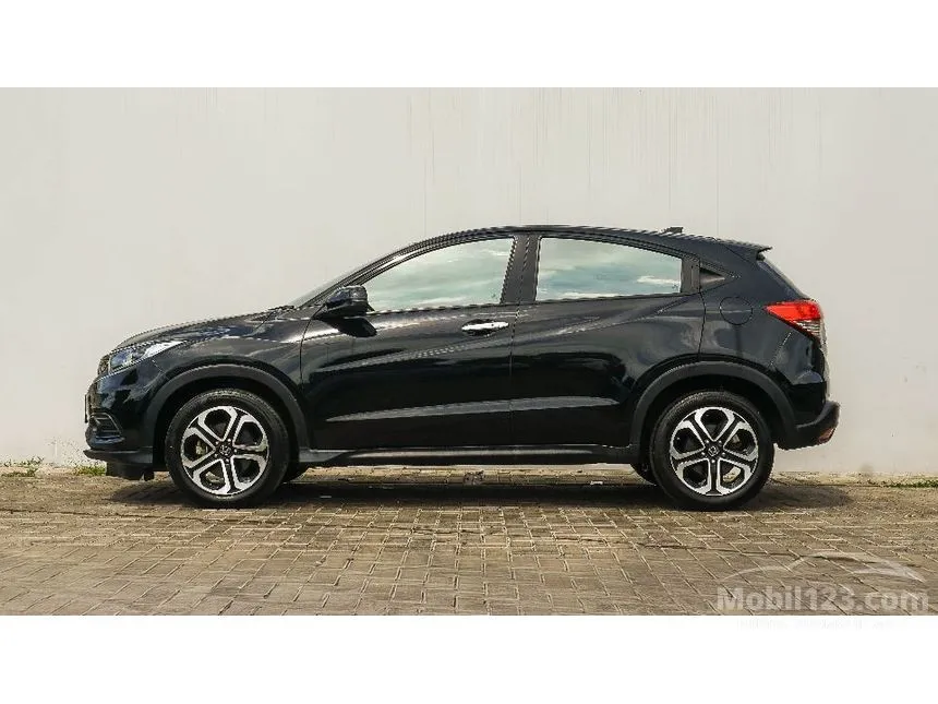 2021 Honda HR-V E SUV