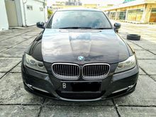 2012 BMW 320i 2.0 Business Edition LOW KM ASLI Sedan