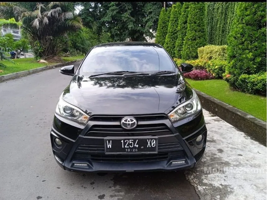 Jual Mobil Toyota Yaris 2015 TRD Sportivo 1.5 di Jawa Timur Automatic Hatchback Hitam Rp 163.000.000