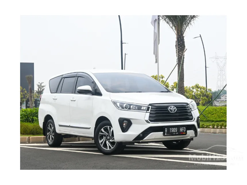 Jual Mobil Toyota Kijang Innova 2021 V 2.4 di DKI Jakarta Automatic MPV Putih Rp 349.000.000