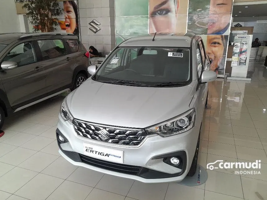 Jual Mobil Suzuki Ertiga 2024 GL 1.5 di Jawa Barat Automatic MPV Silver Rp 235.000.000