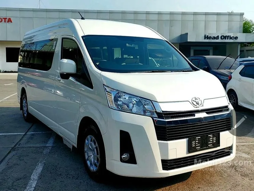 Jual Mobil Toyota Hiace 2024 Premio 2.8 di Jawa Barat Manual Van Putih Rp 573.000.000