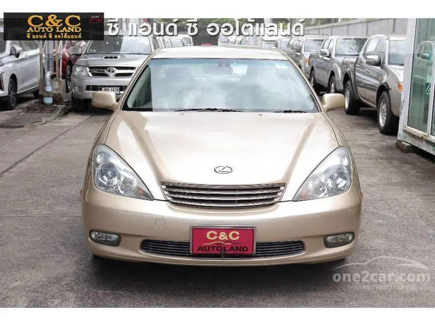 2004 Lexus ES300 Luxury Sedan