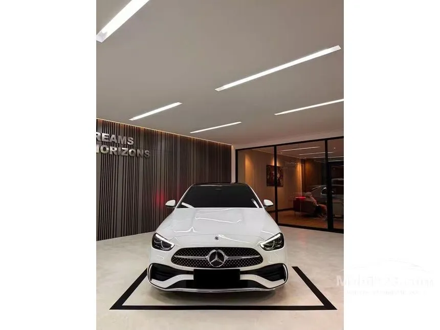 2023 Mercedes-Benz C300 AMG Line Sedan