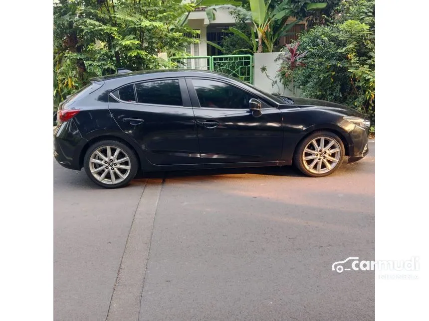 2018 Mazda 3 SKYACTIV-G Hatchback