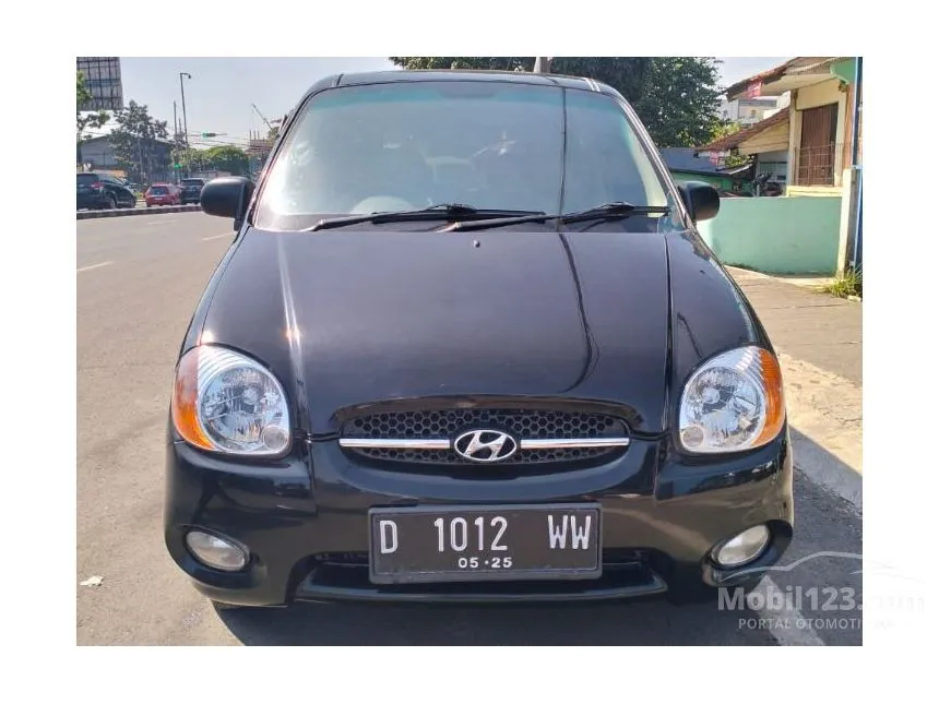 Jual Mobil Hyundai Atoz 2005 GLS 1.0 di Jawa Barat Automatic Hatchback Hitam Rp 60.000.000