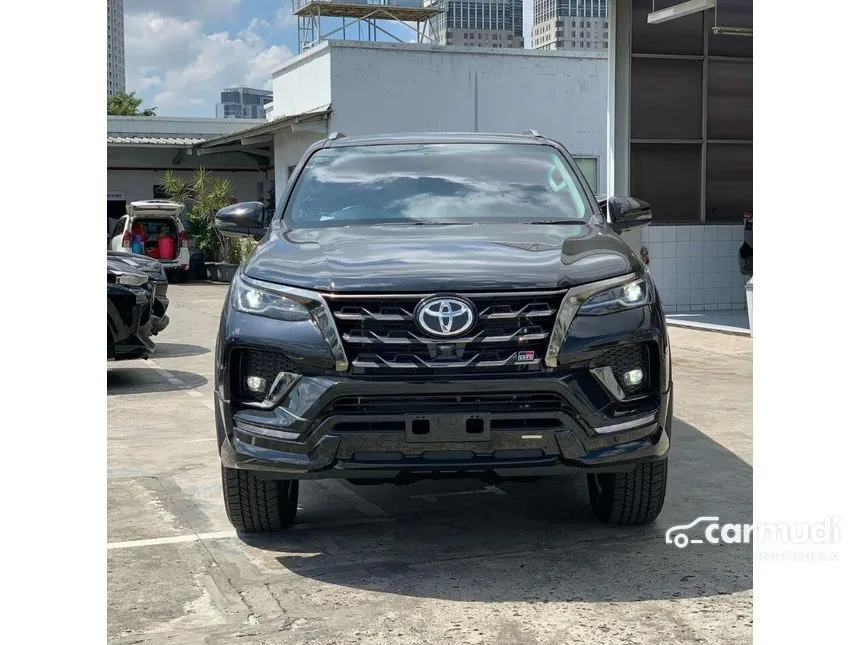Jual Mobil Toyota Fortuner 2024 GR Sport 2.8 di DKI Jakarta Automatic SUV Hitam Rp 604.950.000