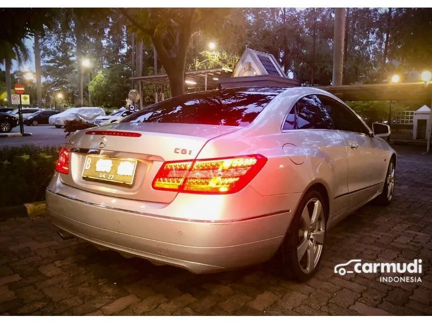 2011 Mercedes-Benz E250 CGI Sedan