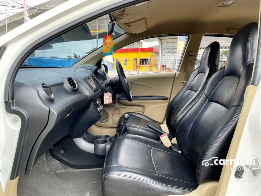 2015 Honda Brio Satya E Hatchback