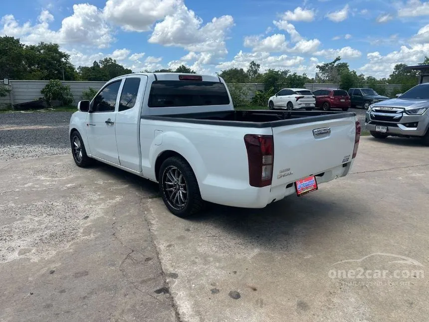 2016 Isuzu D-MAX S Space Cab Pickup